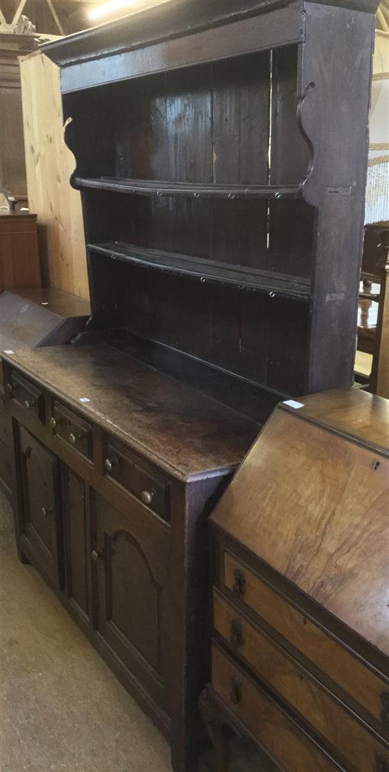 Georgian oak dresser